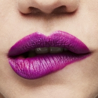HEROINE thumbnail 3